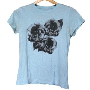 Light Blue Aeropostale Free State Floral T-Shirt Size L/G